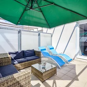 https://les-alouettes.fr-provencehotel.com